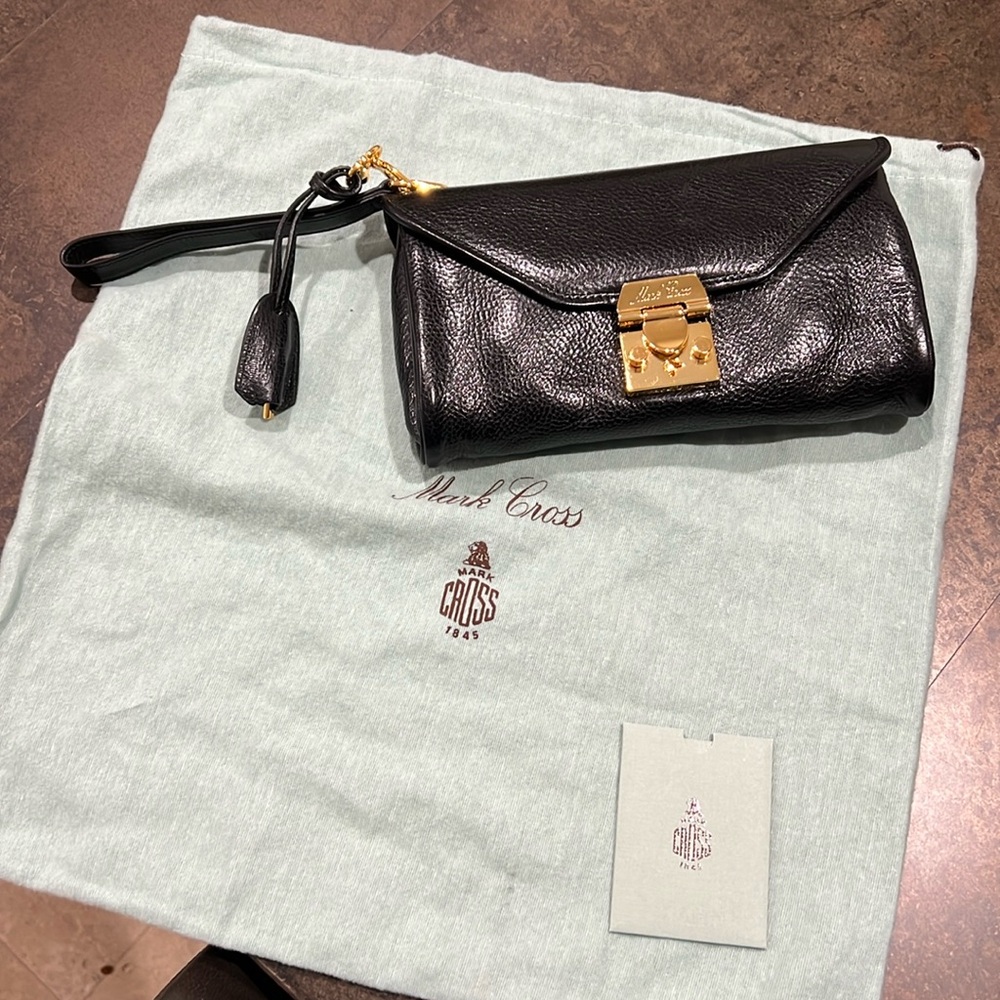 Mark Cross “Scottie” Black Grainy Leather Wristlet NWT